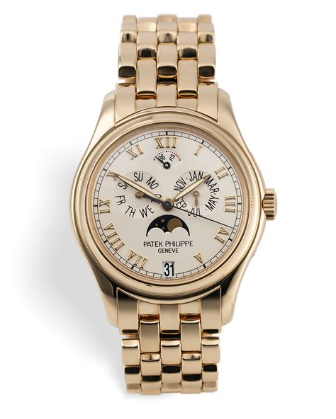 Patek Philippe Annual Calendar Yellow gold 